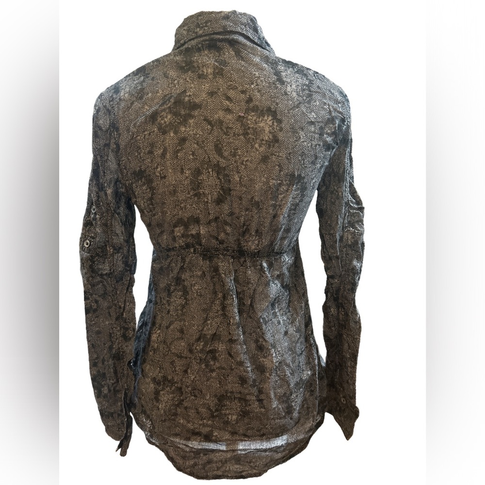 Miley Cyrus Max Azria Blouse - Picture 3 of 7